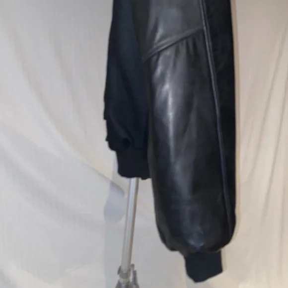 Rare “VERVE” Varsity Style Leather Jacket -Sz. XL - Picture 8 of 13